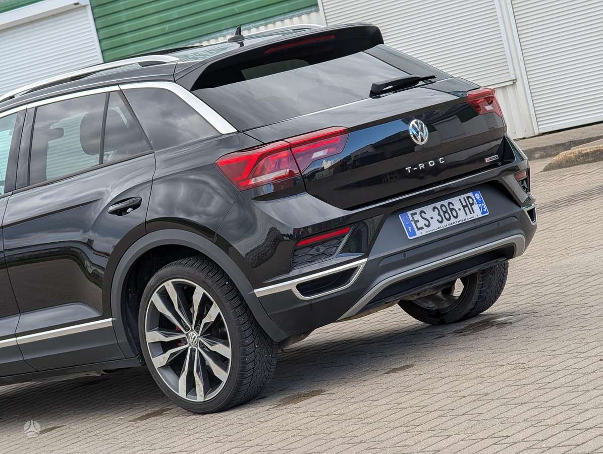 Volkswagen T-Roc - 8