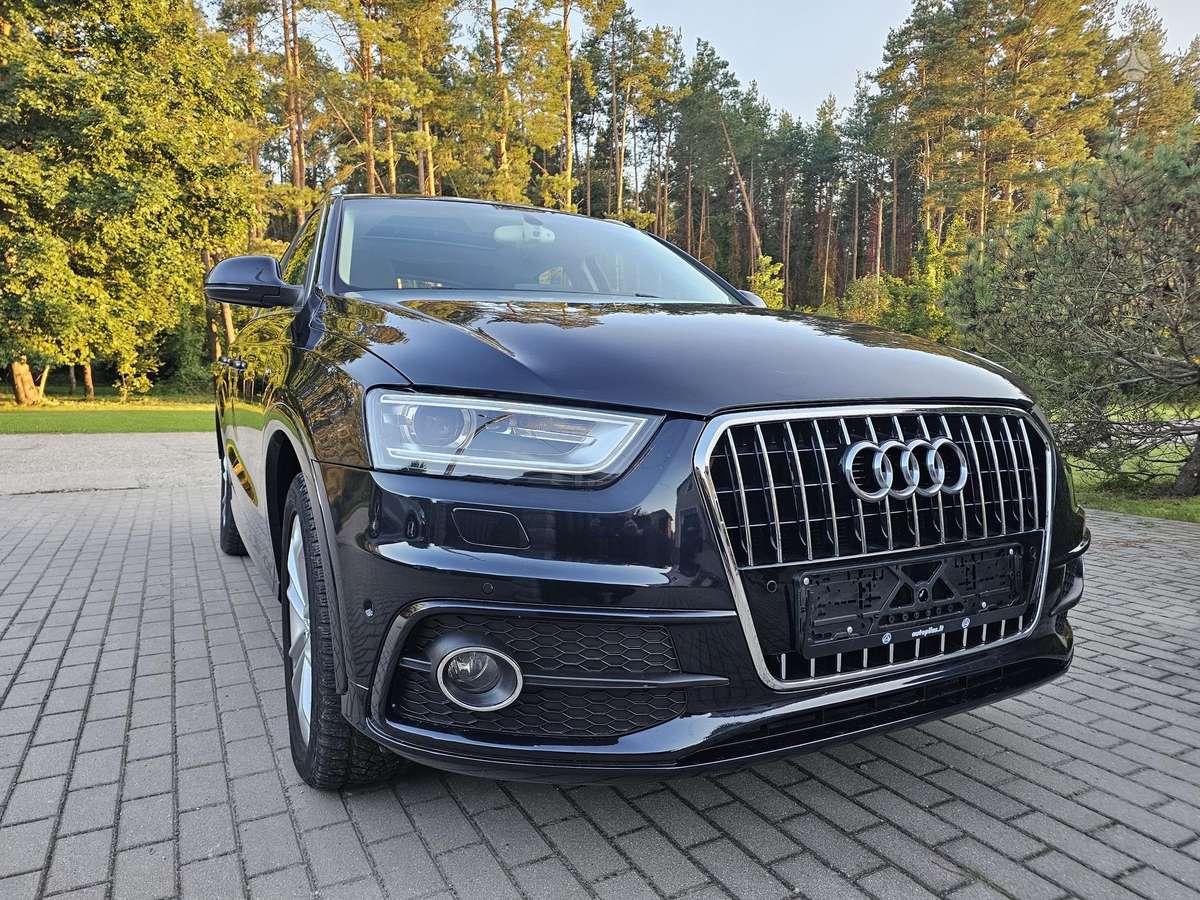 Audi Q3, 1.4 l., off-road / crossover