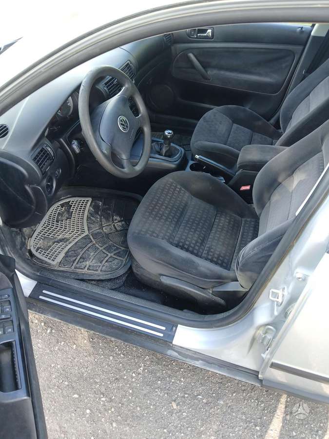 Volkswagen Passat - 6