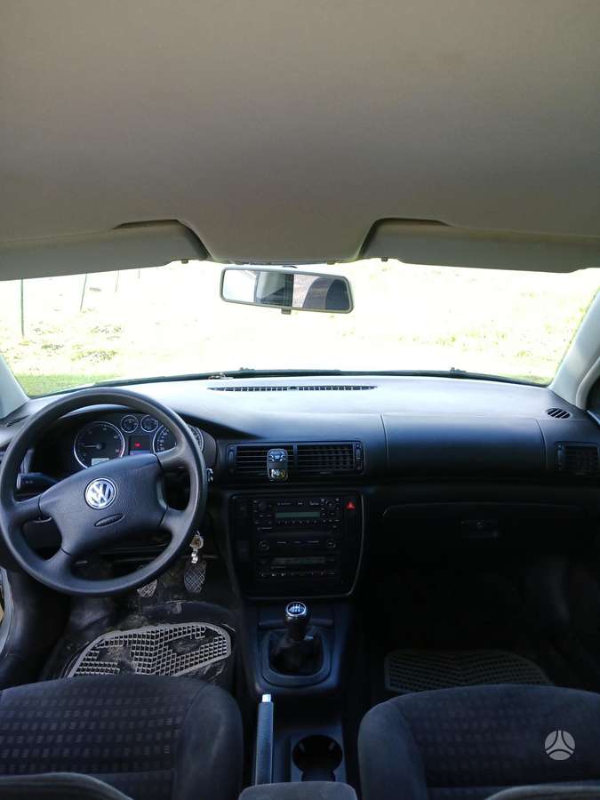 Volkswagen Passat - 7