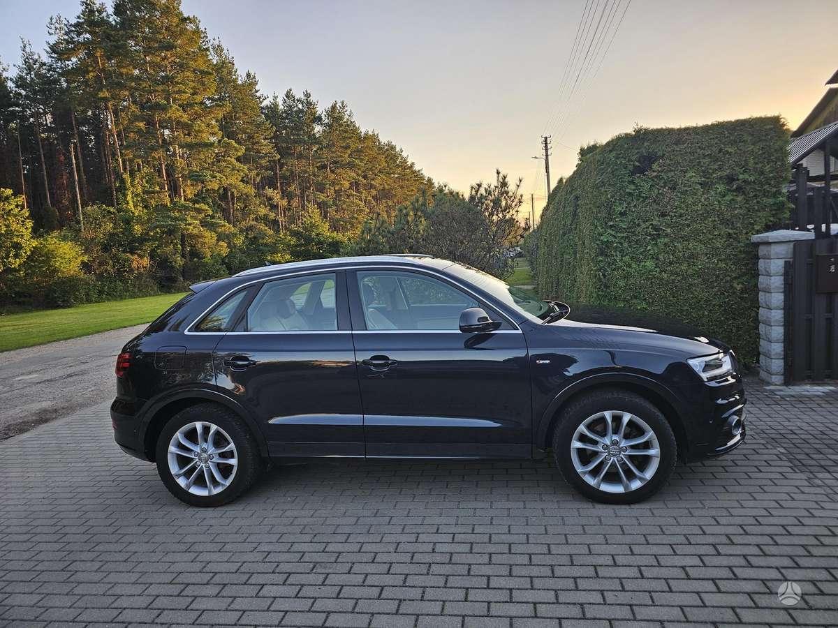 Audi Q3, 1.4 l., off-road / crossover