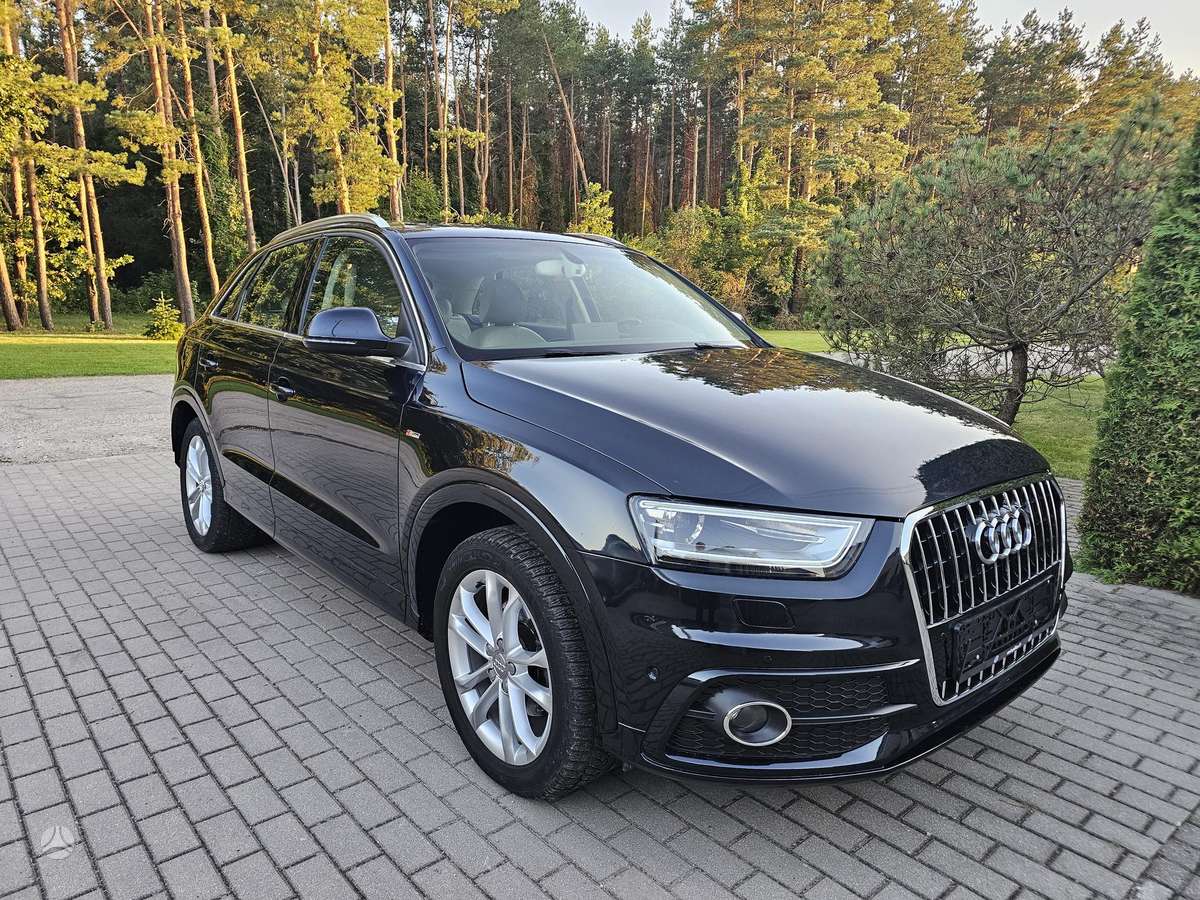 Audi Q3, 1.4 l., off-road / crossover