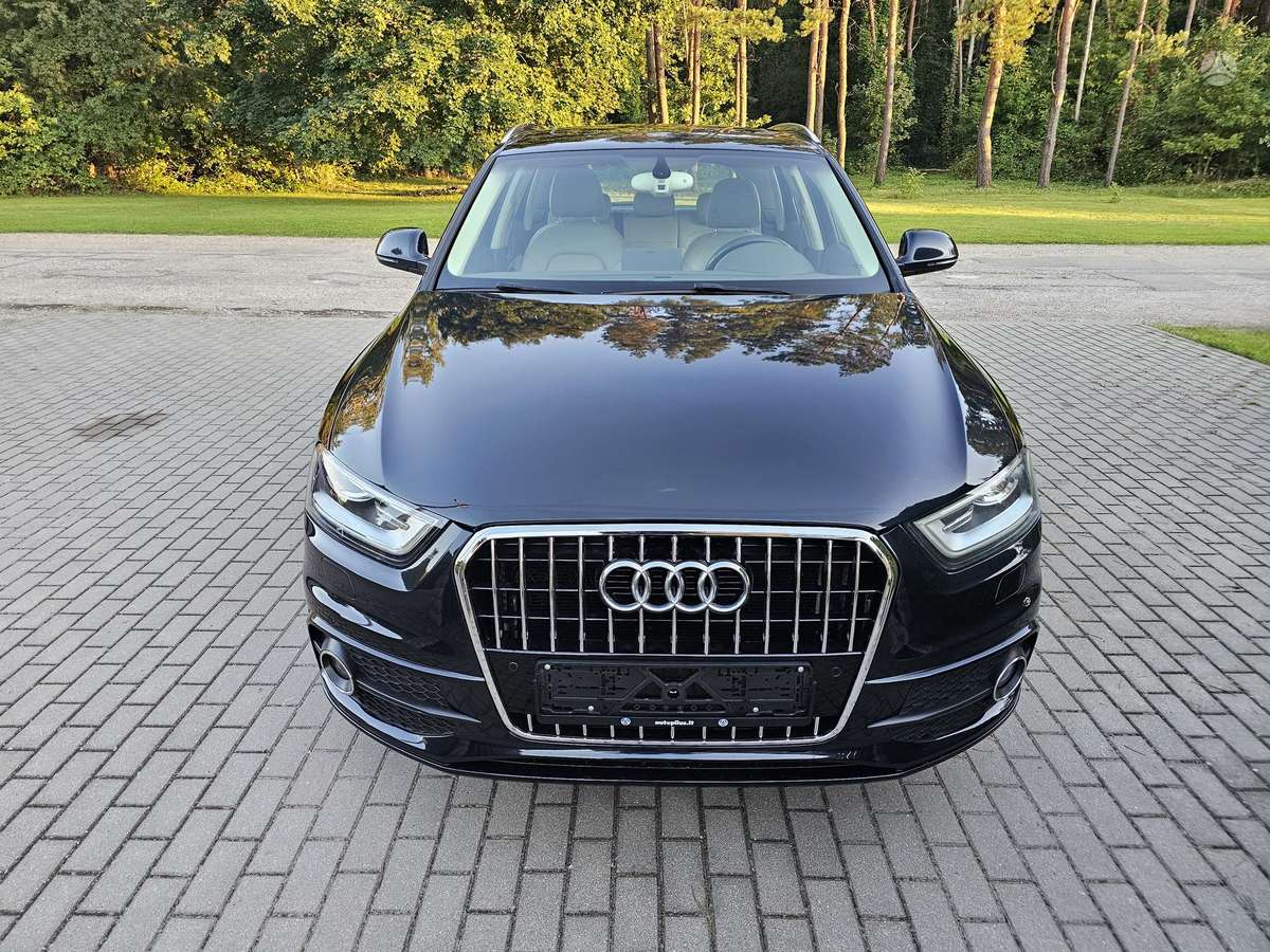 Audi Q3, 1.4 l., off-road / crossover