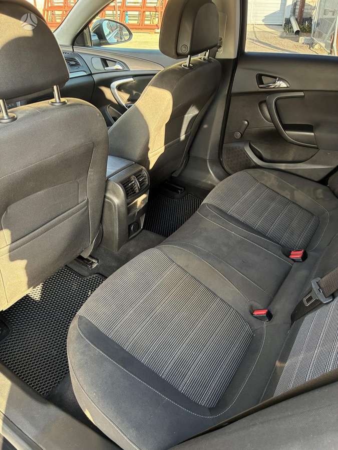 Opel Insignia, 2.0 l., Универсал