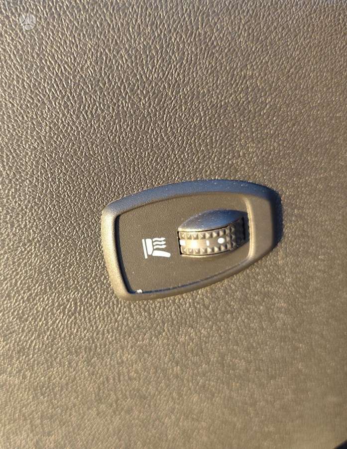Renault Grand Scenic - 12