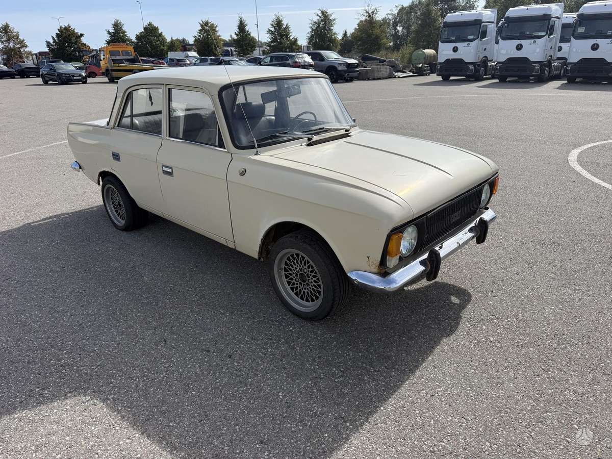 Moskvich 412, 1.5 l., Седан