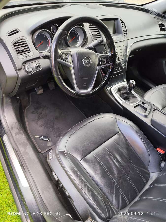 Opel Insignia, 2.0 l., Хэтчбек