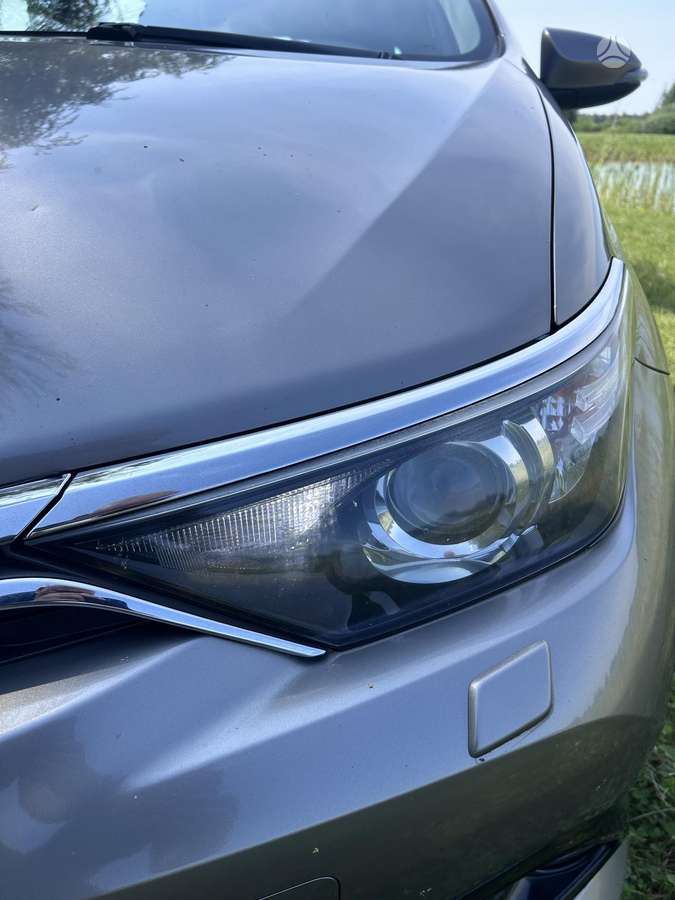 Toyota Auris, 1.6 l., hatchback