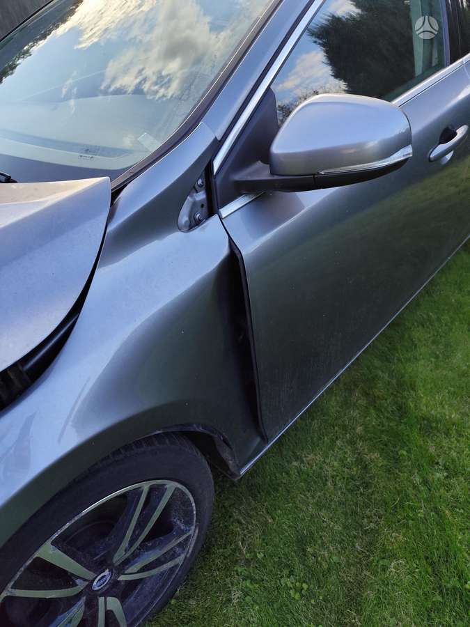 Volvo V40 - 3