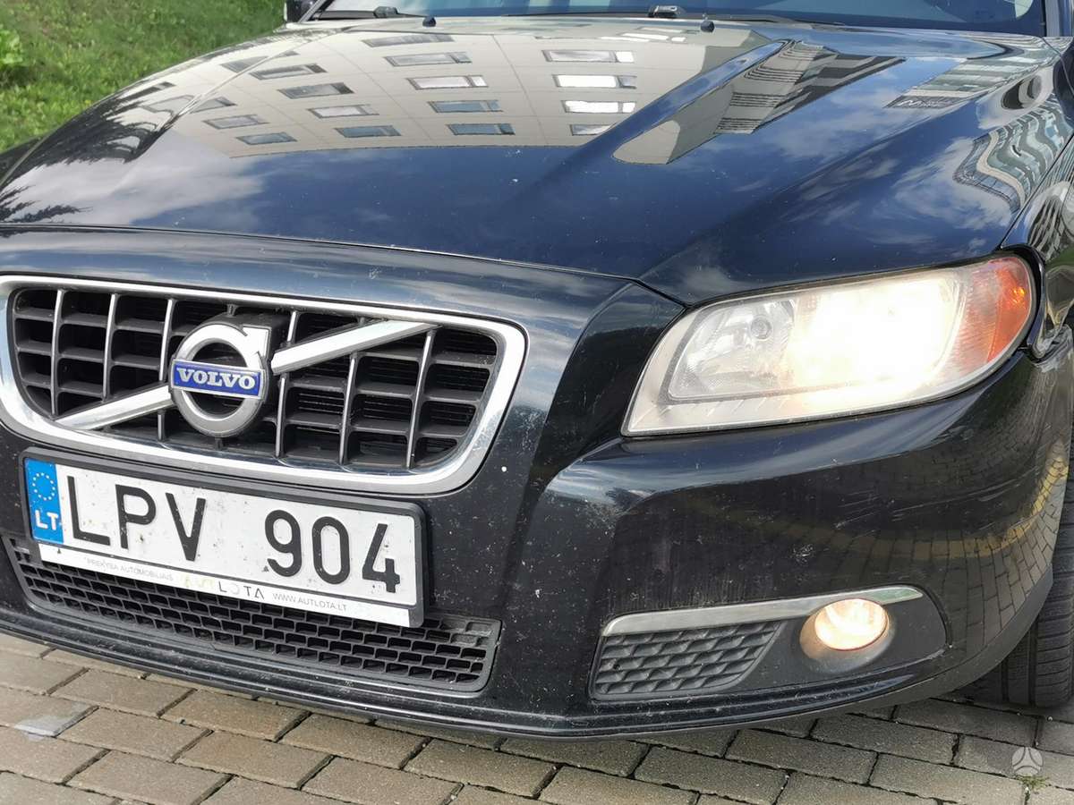 Volvo V70, 2.0 l., Универсал