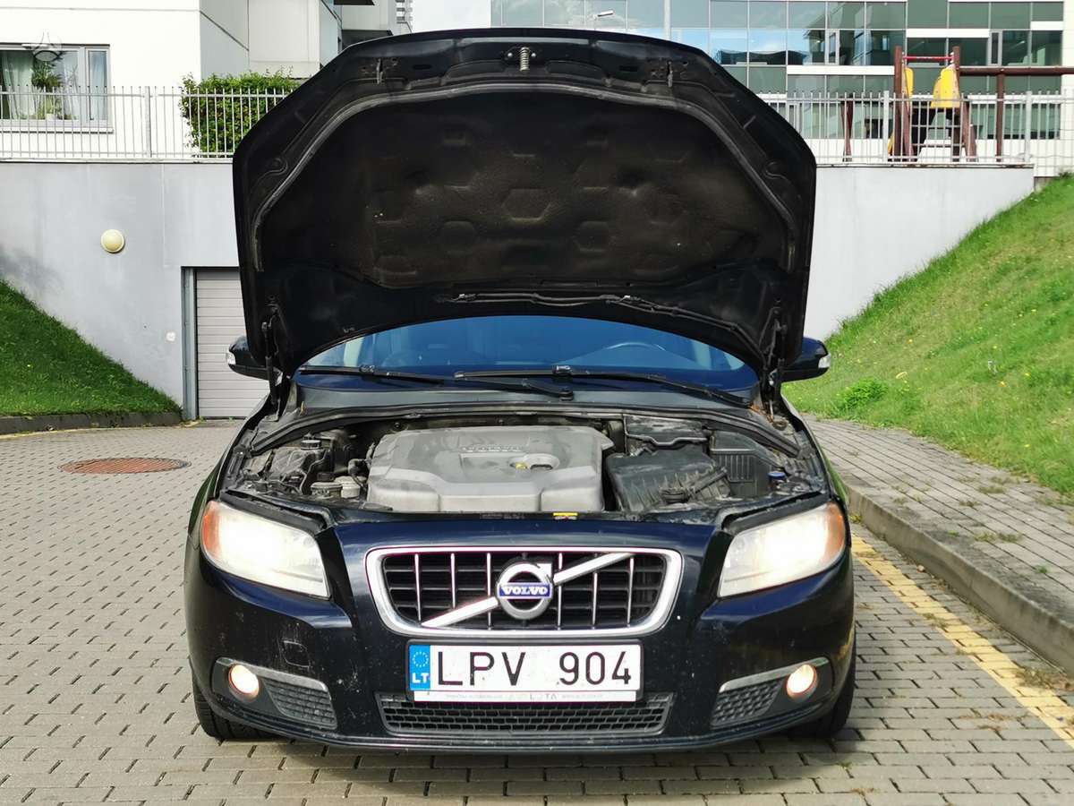 Volvo V70, 2.0 l., Универсал