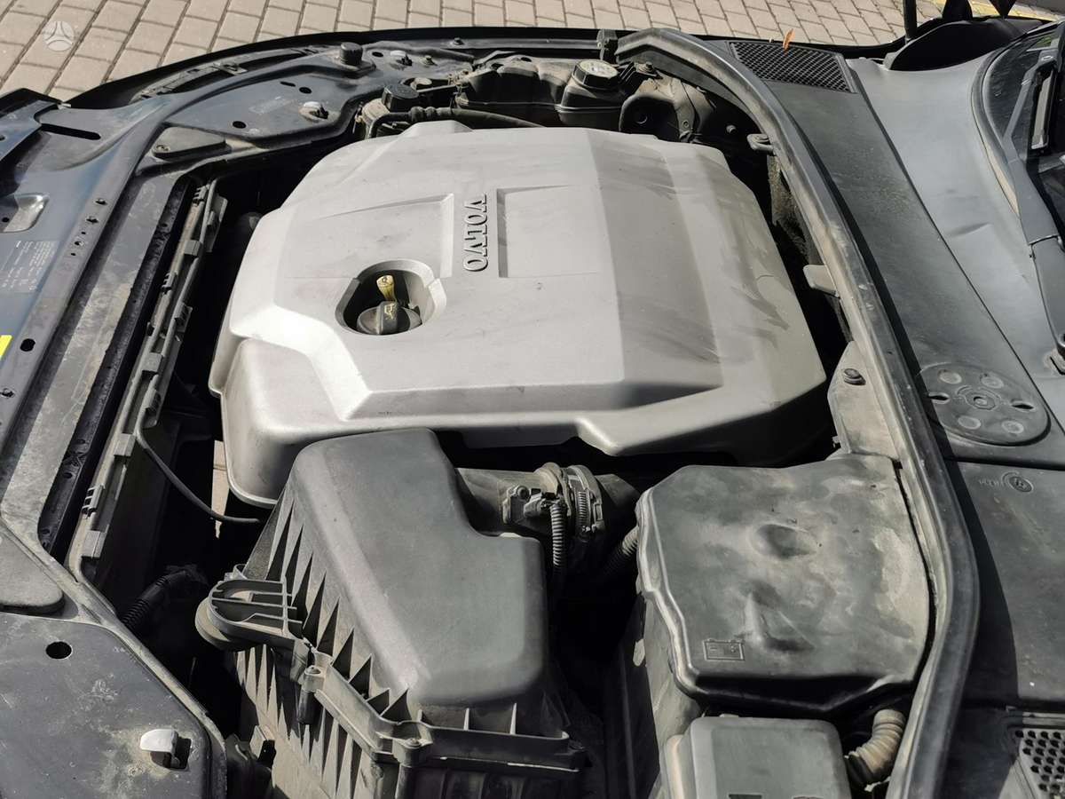 Volvo V70, 2.0 l., Универсал