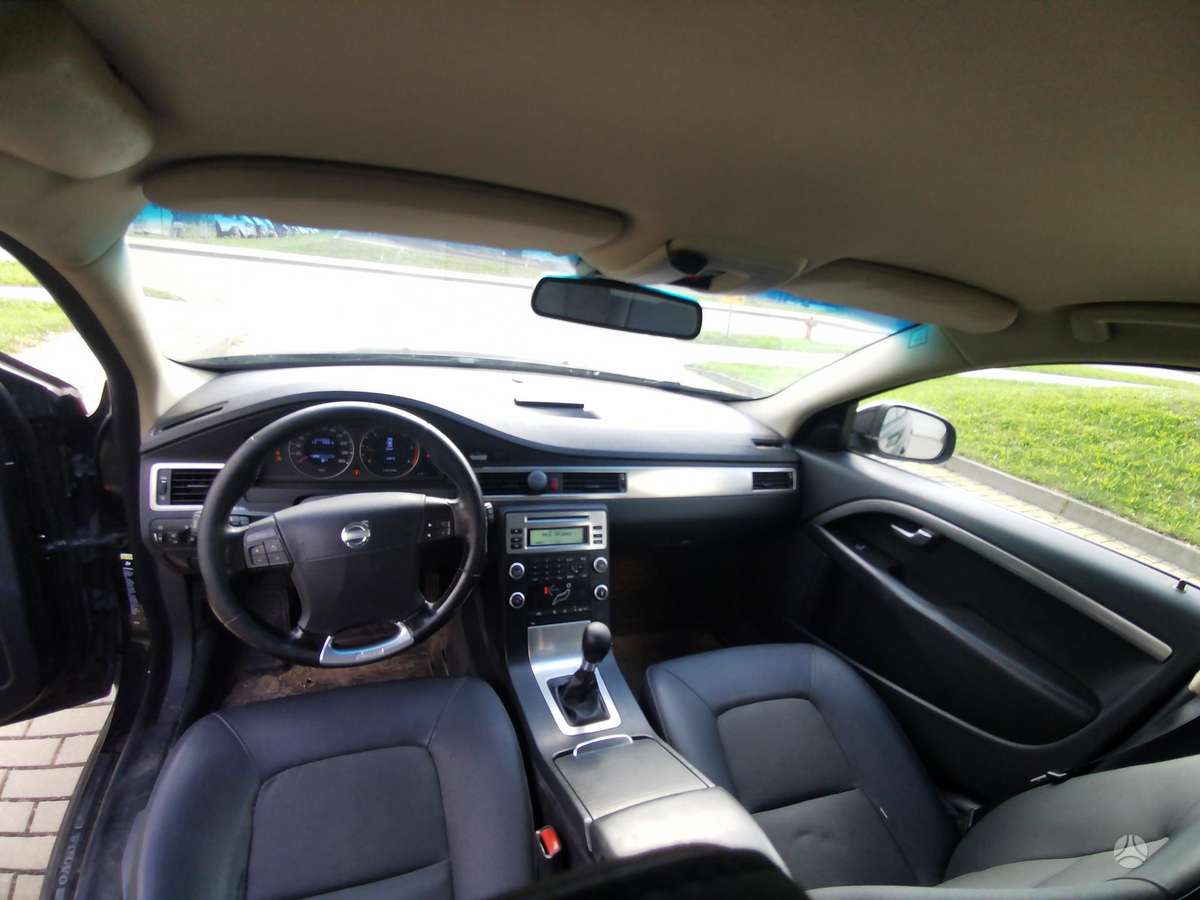 Volvo V70, 2.0 l., Универсал