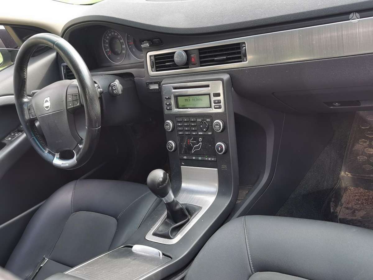 Volvo V70, 2.0 l., Универсал