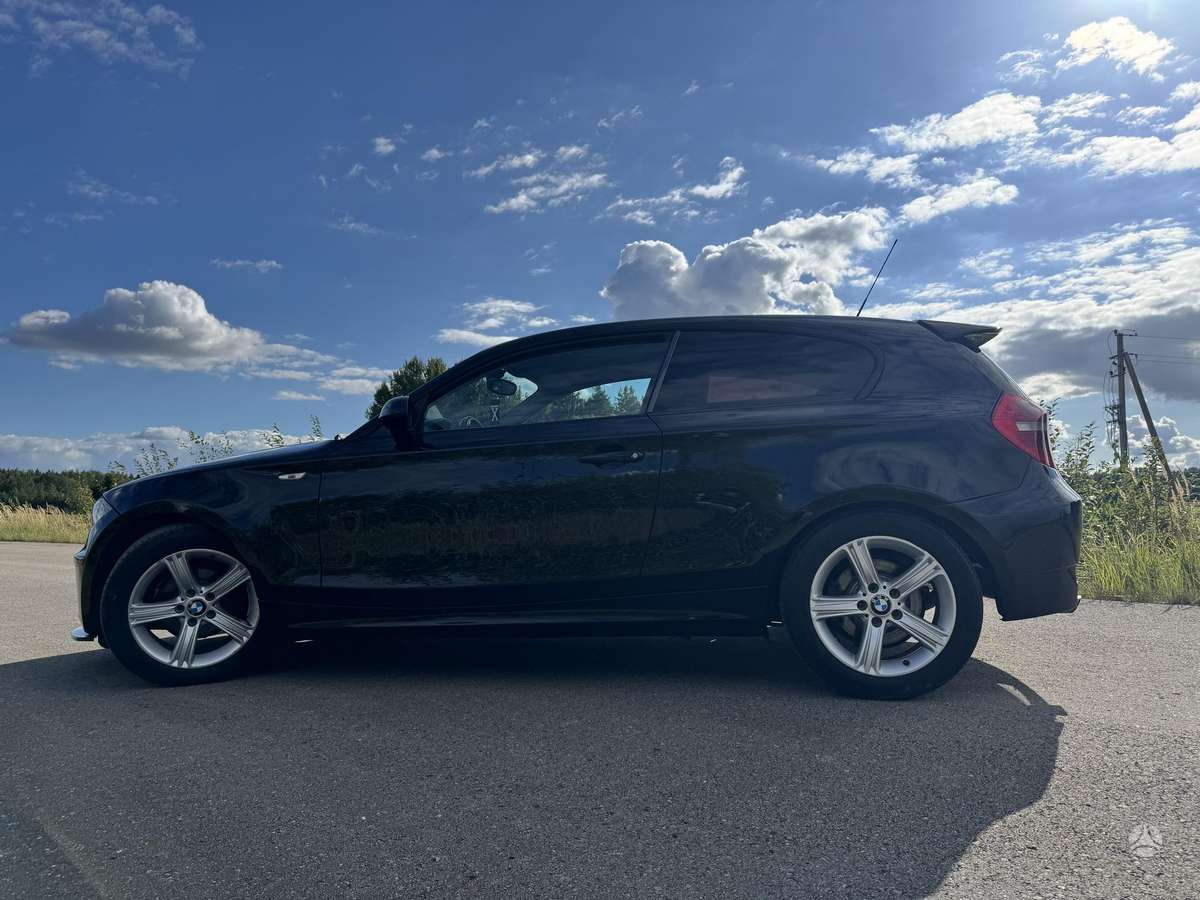 BMW 118 - 6