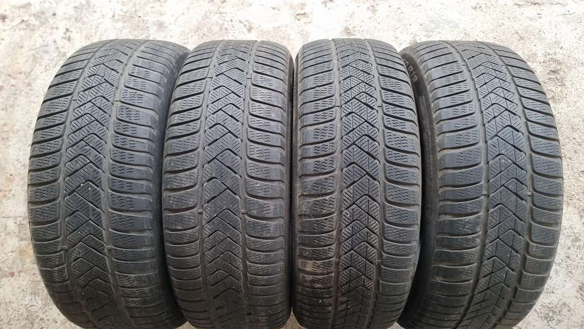 Pirelli Sottozero 3, winter 245/50 R19