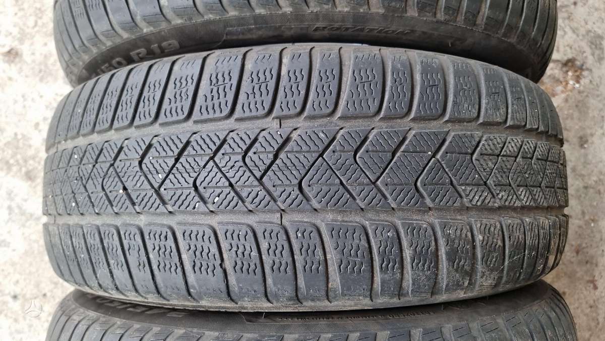 Pirelli Sottozero 3, winter 245/50 R19