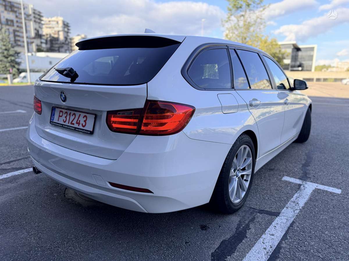 BMW 320, 2.0 l., universalas