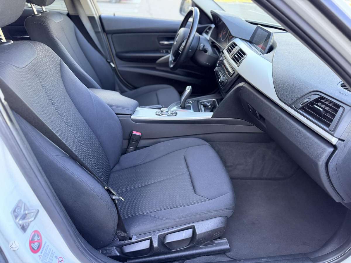 BMW 320, 2.0 l., universalas