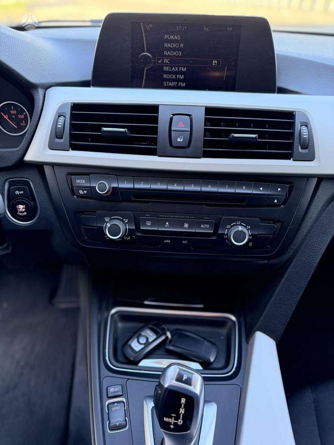 BMW 320, 2.0 l., universalas