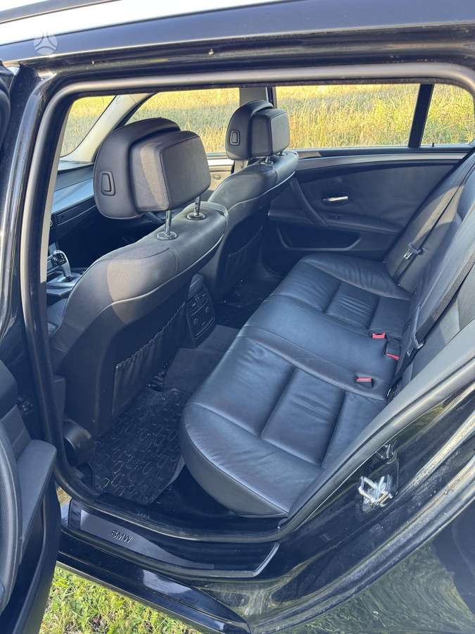 BMW 525, 2.0 l., Универсал