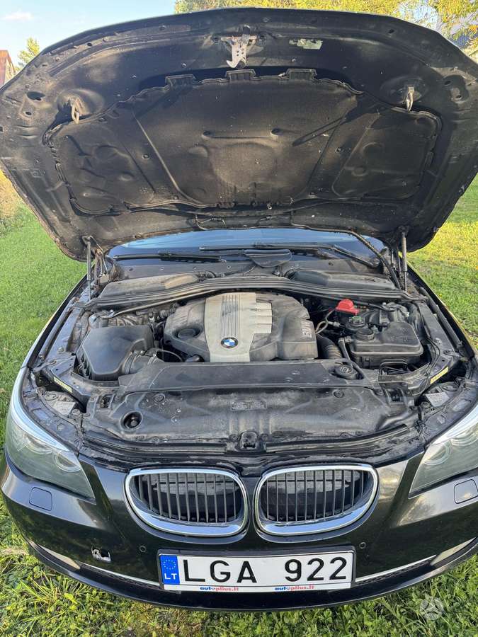 BMW 525, 2.0 l., Универсал