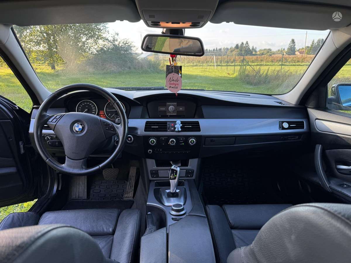BMW 525, 2.0 l., Универсал