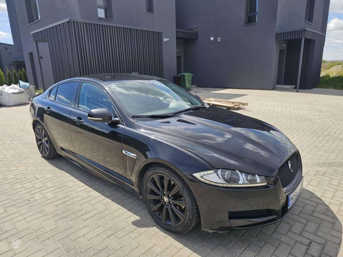 Jaguar XF, 3.0 l., Седан