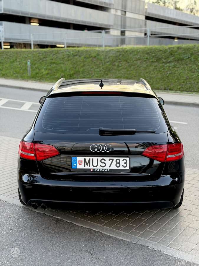 Audi A4, 2.0 l., Универсал