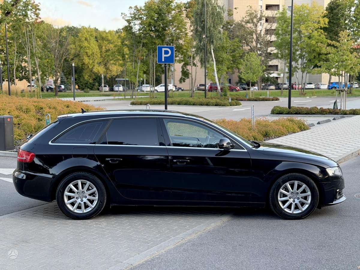Audi A4, 2.0 l., Универсал