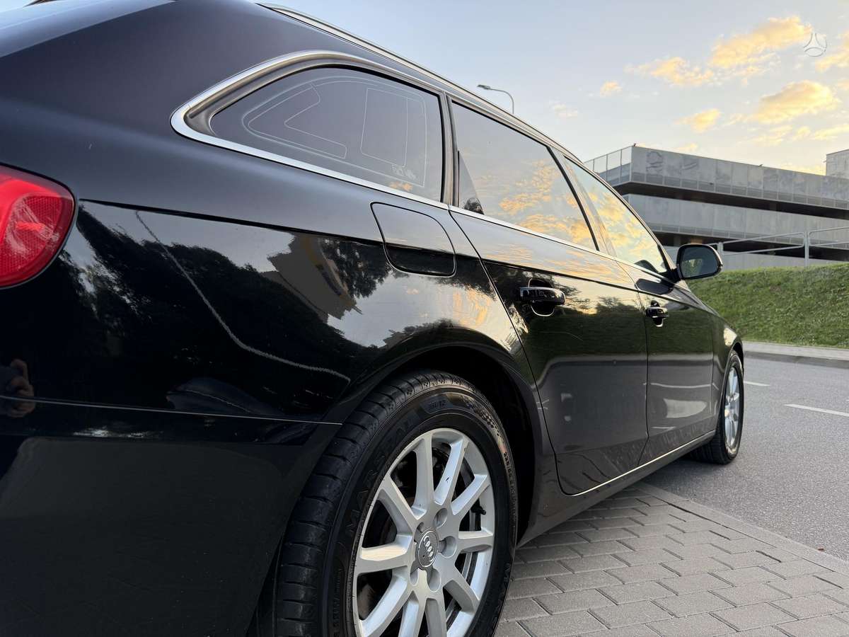 Audi A4, 2.0 l., Универсал