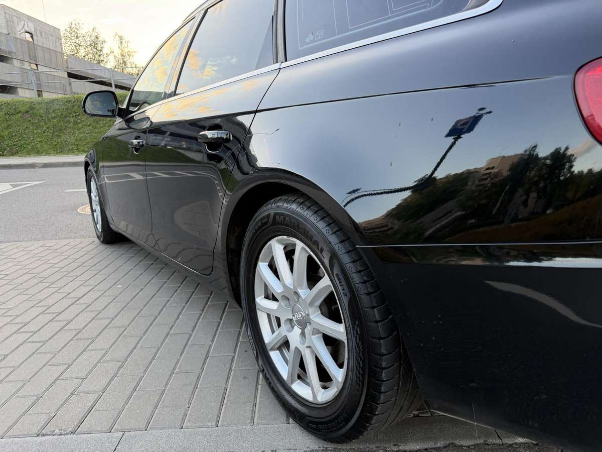 Audi A4, 2.0 l., Универсал