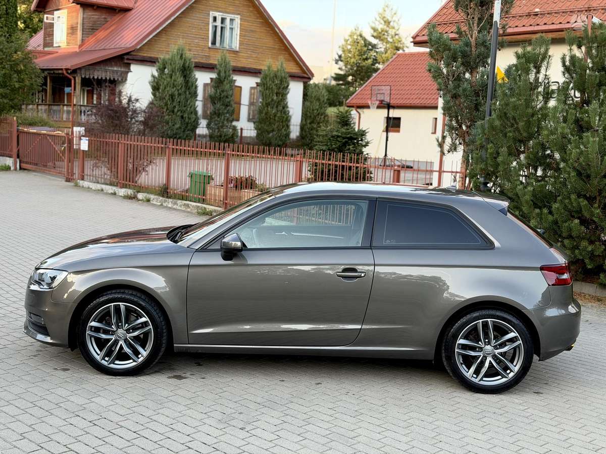 Audi A3, Хэтчбек