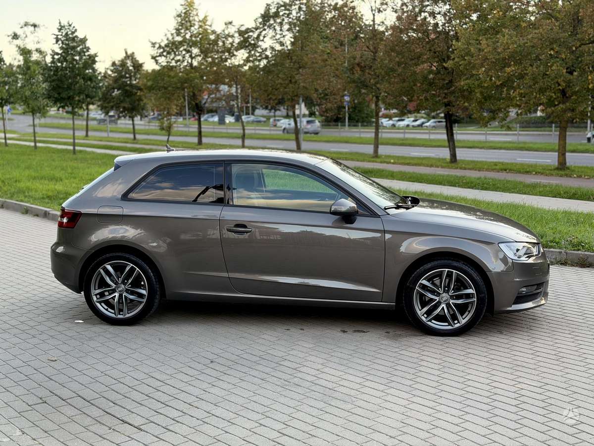 Audi A3, Хэтчбек