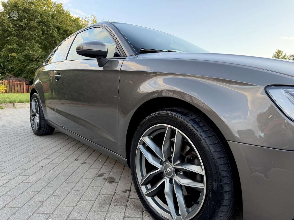 Audi A3, Хэтчбек