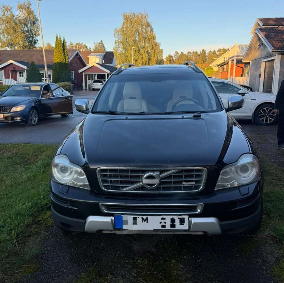 Volvo XC90 - 2