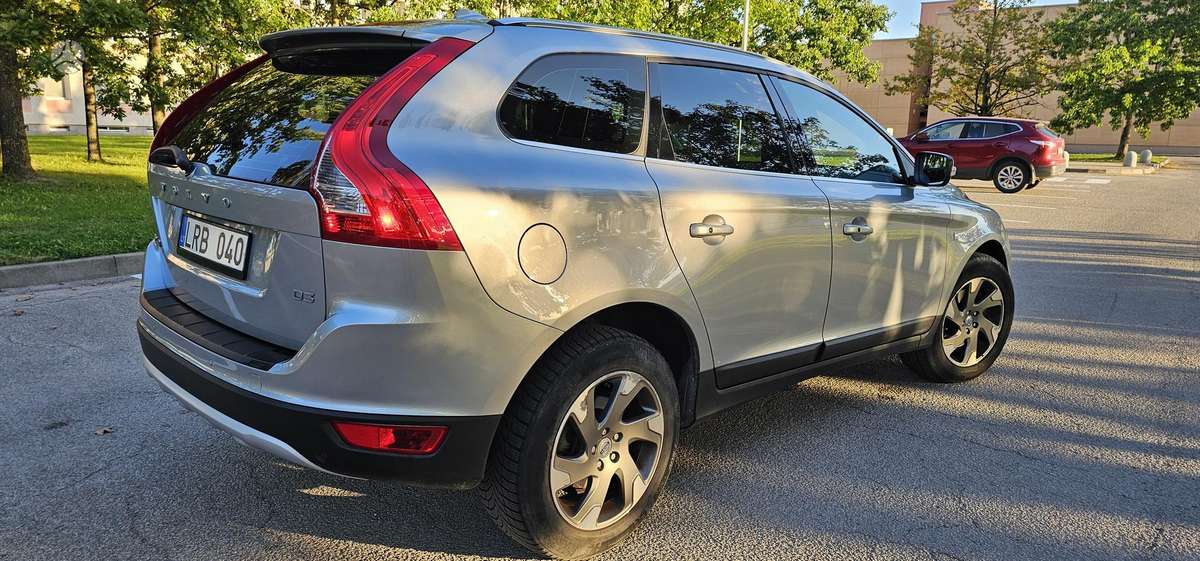 Volvo XC60 - 4