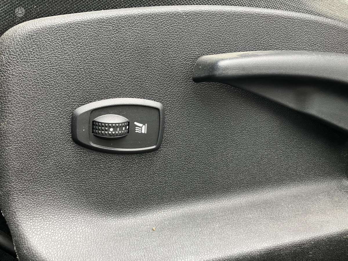 Renault Megane - 11