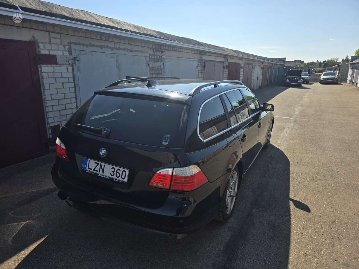 BMW 520, 2.0 l., Универсал