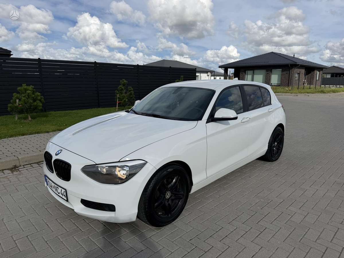 BMW 120, 2.0 l., Хэтчбек