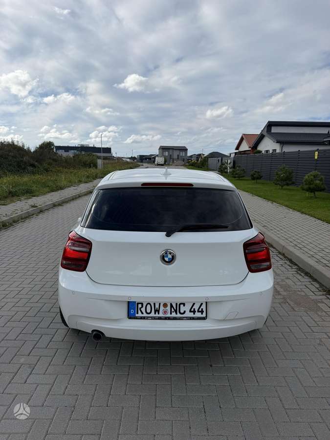 BMW 120, 2.0 l., Хэтчбек