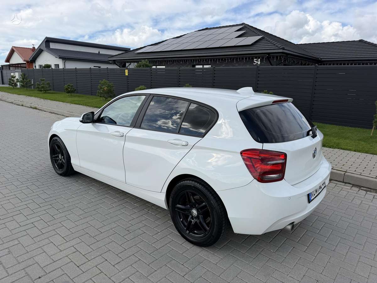 BMW 120, 2.0 l., Хэтчбек