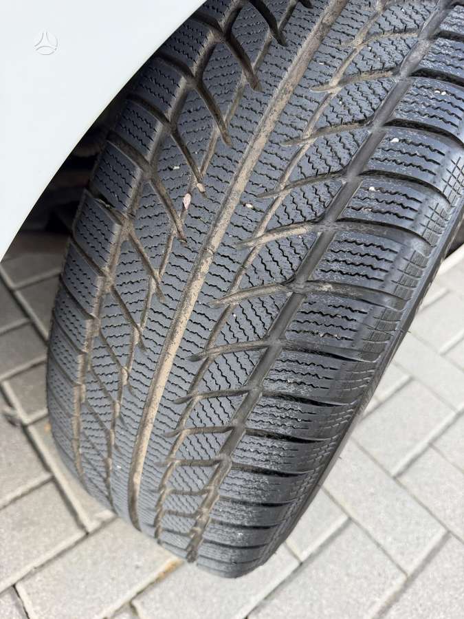BMW 120, 2.0 l., Хэтчбек