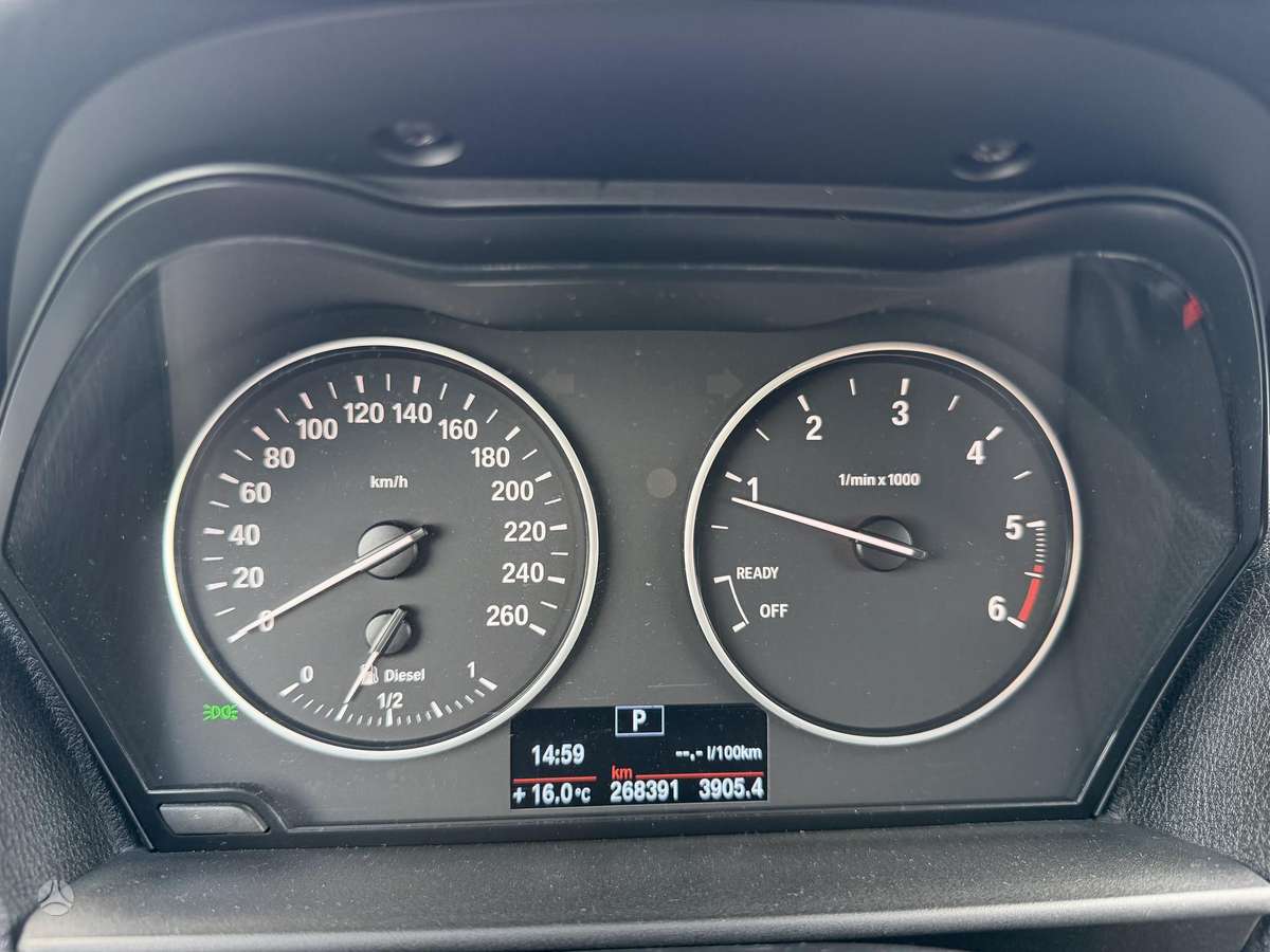 BMW 120, 2.0 l., Хэтчбек