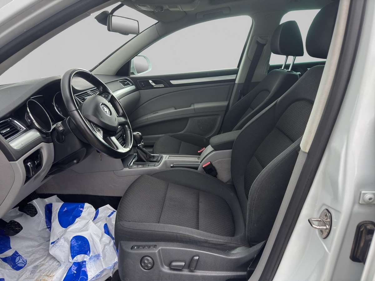 Skoda Superb, 1.6 l., Универсал