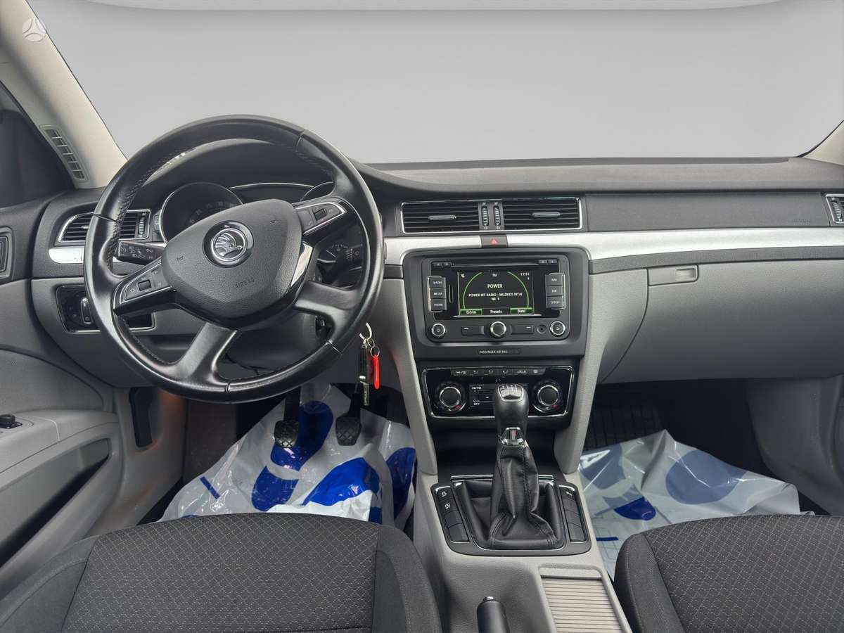 Skoda Superb, 1.6 l., Универсал