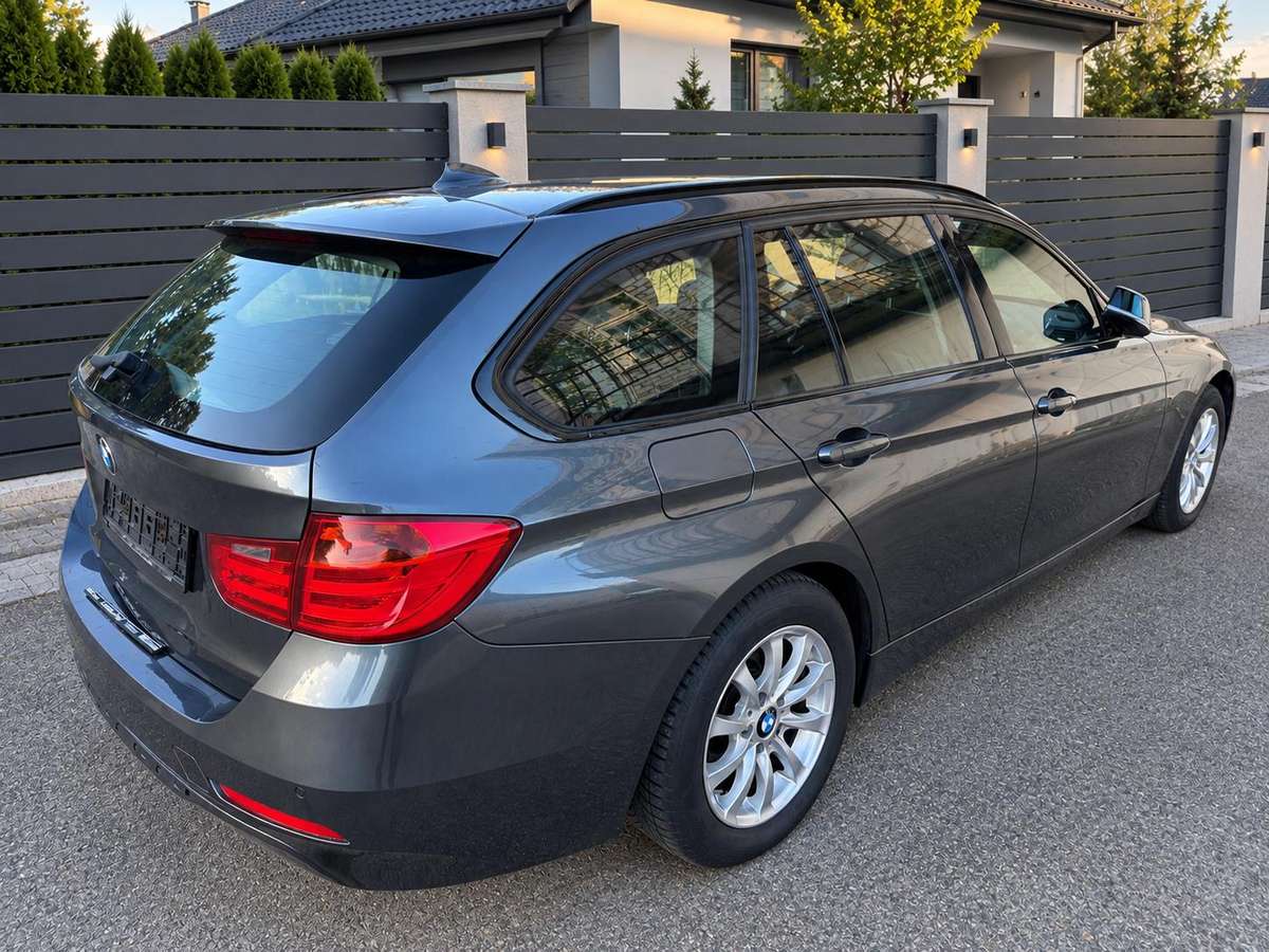 BMW 320, 2.0 l., wagon