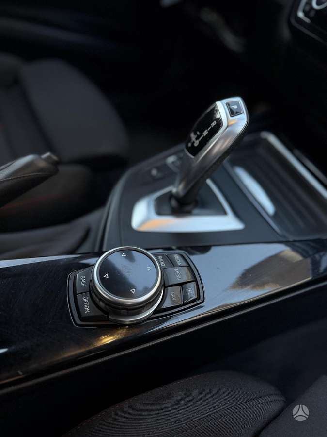 BMW 320, 2.0 l., universalas