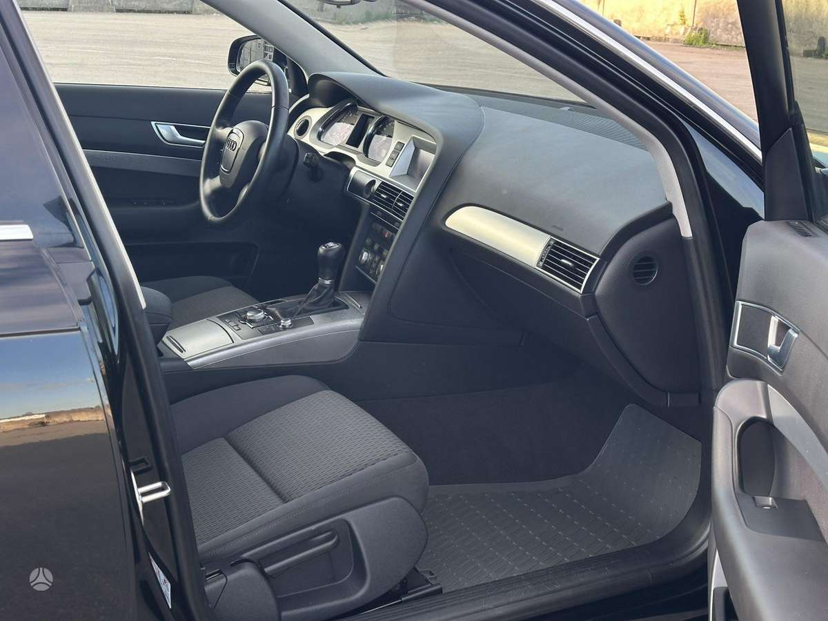 Audi A6, 2.0 l., Седан