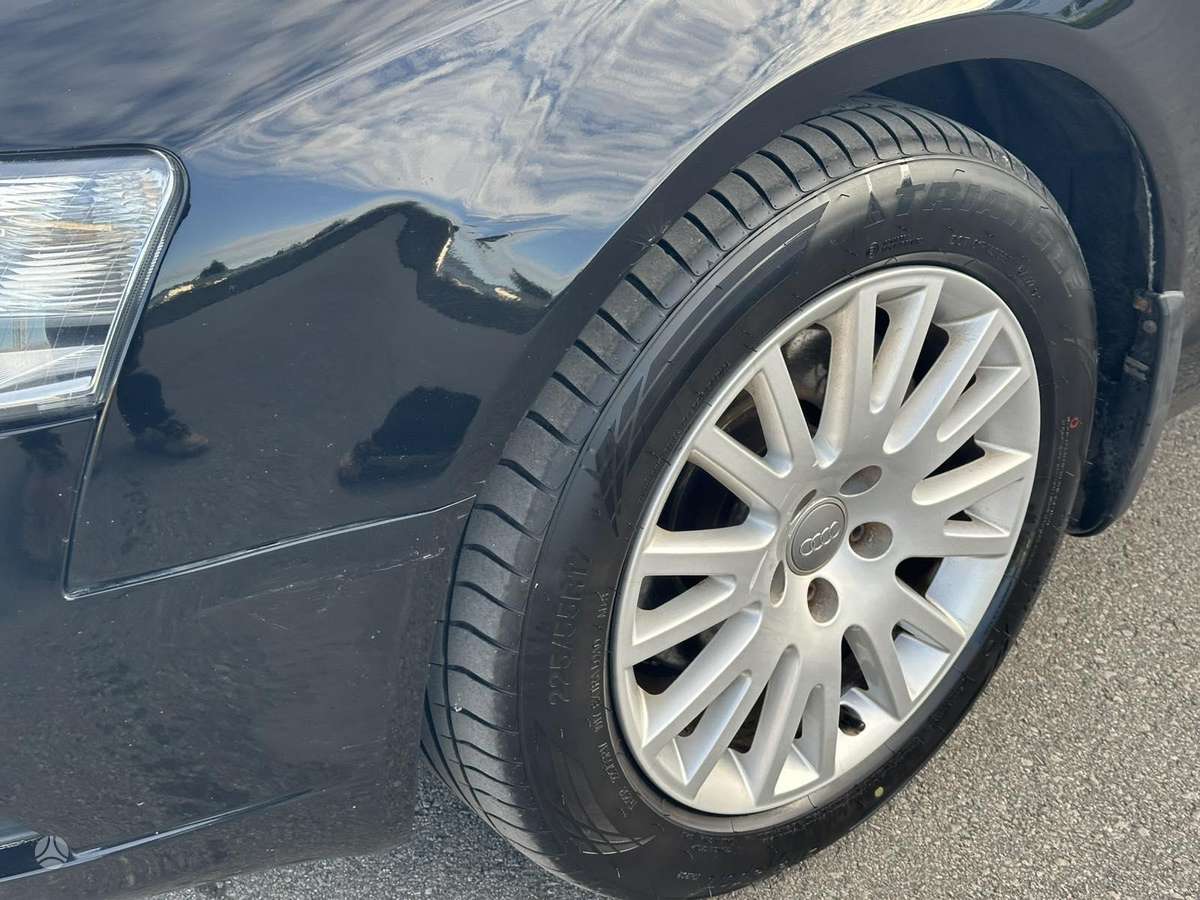 Audi A6, 2.0 l., Седан